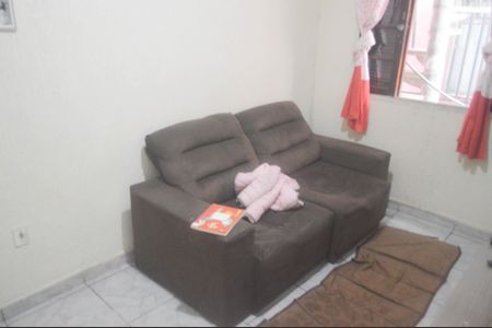 Casa à venda com 150m², 4 quartos e 2 vagasSala Casa 2