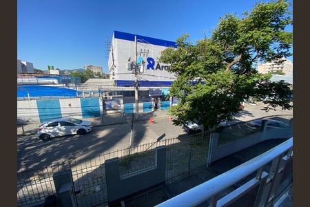 Casa para alugar com 73m², 3 quartos e 1 vaga Casa para alugar com 73m², 3 quartos e 1 vagaVaranda - Sala