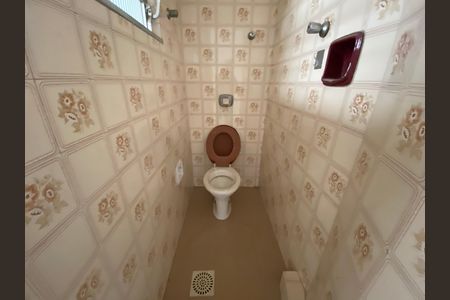 Casa para alugar com 73m², 3 quartos e 1 vaga Casa para alugar com 73m², 3 quartos e 1 vagaBanheiro de Serviço