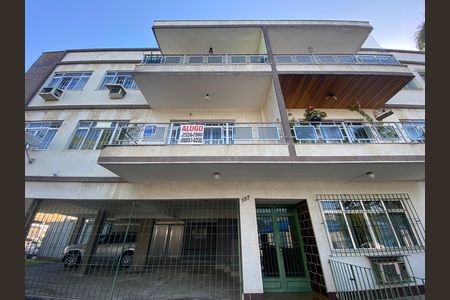 Casa para alugar com 73m², 3 quartos e 1 vaga Casa para alugar com 73m², 3 quartos e 1 vagaFachada - Placa QA