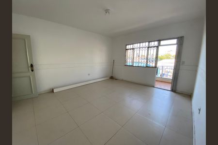 Casa para alugar com 73m², 3 quartos e 1 vaga Casa para alugar com 73m², 3 quartos e 1 vagaSala