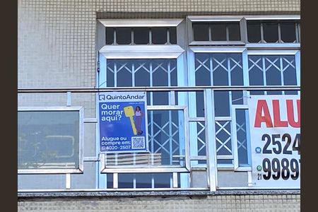 Casa para alugar com 73m², 3 quartos e 1 vaga Casa para alugar com 73m², 3 quartos e 1 vagaFachada - Placa QA