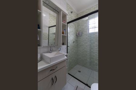 Casa à venda com 126m², 3 quartos e 2 vagas Casa à venda com 126m², 3 quartos e 2 vagasBanheiro Suite 3