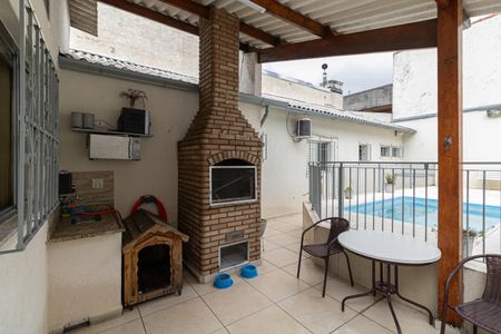 Casa à venda com 126m², 3 quartos e 2 vagas Casa à venda com 126m², 3 quartos e 2 vagasChurrasqueira