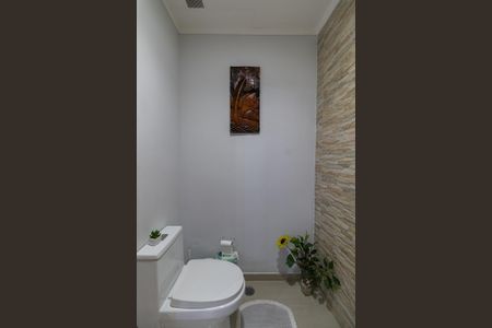 Casa à venda com 126m², 3 quartos e 2 vagas Casa à venda com 126m², 3 quartos e 2 vagasLavabo