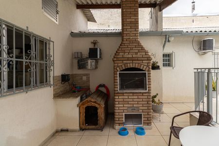 Casa à venda com 126m², 3 quartos e 2 vagas Casa à venda com 126m², 3 quartos e 2 vagasChurrasqueira