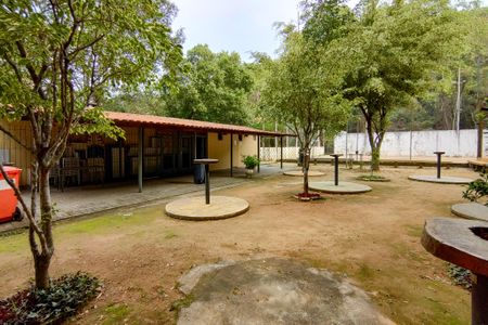 Apartamento à venda com 77m², 2 quartos e 1 vagaÁrea comum