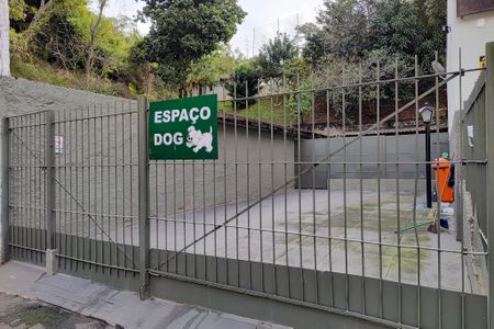 Apartamento à venda com 77m², 2 quartos e 1 vagaÁrea comum