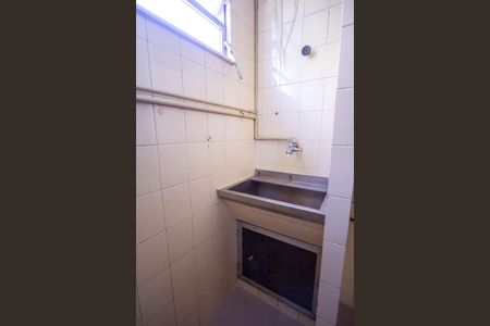 Apartamento à venda com 77m², 2 quartos e 1 vagaÁrea de Serviço