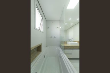 Apartamento à venda com 146m², 3 quartos e 2 vagasBanheiro da Suíte 3