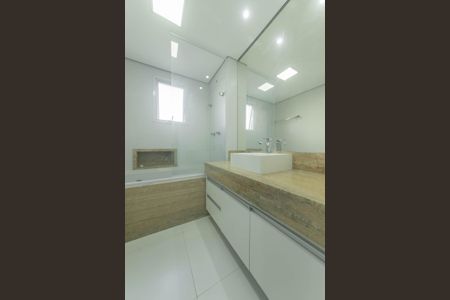 Apartamento à venda com 146m², 3 quartos e 2 vagasBanheiro da Suíte 3