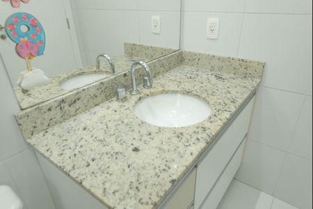 Apartamento à venda com 146m², 3 quartos e 2 vagasBanheiro da Suíte 1