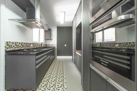 Apartamento à venda com 146m², 3 quartos e 2 vagasCozinha