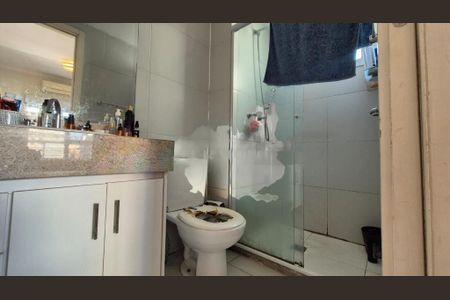 Apartamento à venda com 65m², 2 quartos e 1 vaga