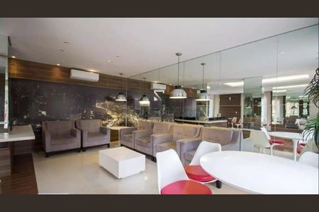 Apartamento à venda com 65m², 2 quartos e 1 vaga