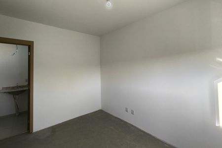 Apartamento à venda com 82m², 3 quartos e 2 vagasSuíte