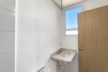 Apartamento à venda com 82m², 3 quartos e 2 vagasBanheiro da Suíte