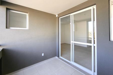 Apartamento à venda com 82m², 3 quartos e 2 vagasVaranda da Sala