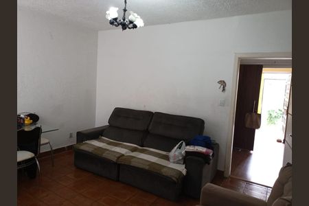 Casa à venda com 120m², 3 quartos e 1 vaga