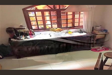 Casa à venda com 3 quartos, 90m² em Vila Água Funda, São Paulo