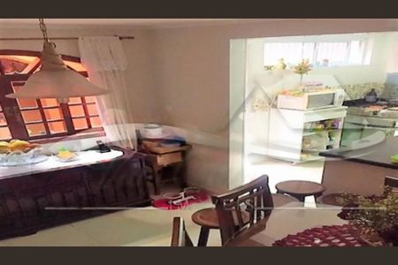 Casa à venda com 3 quartos, 90m² em Vila Água Funda, São Paulo