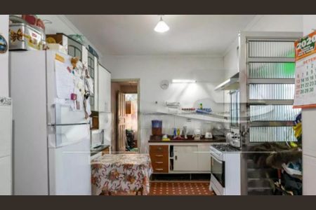 Casa à venda com 5 quartos, 215m² em Ipiranga, São Paulo