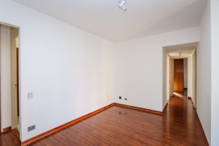 Apartamento para alugar com 100m², 4 quartos e 1 vagaSala