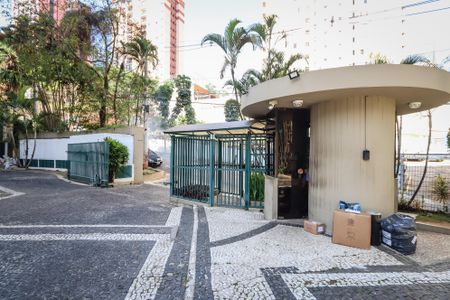Apartamento para alugar com 100m², 4 quartos e 1 vagaPortaria