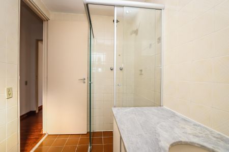 Apartamento para alugar com 100m², 4 quartos e 1 vagaBanheiro da Suite