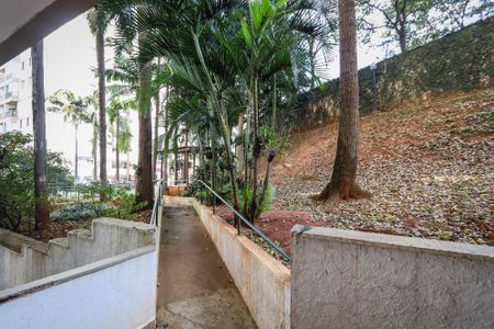 Apartamento para alugar com 100m², 4 quartos e 1 vagaArea Verde