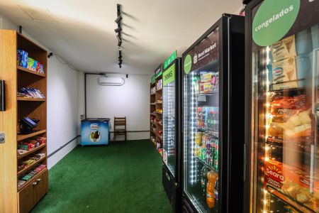 Apartamento para alugar com 100m², 4 quartos e 1 vagaMini Mercado