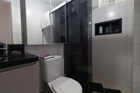 Apartamento à venda com 62m², 2 quartos e 2 vagas Apartamento à venda com 62m², 2 quartos e 2 vagasBanheiro Social