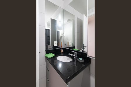 Apartamento à venda com 62m², 2 quartos e 2 vagas Apartamento à venda com 62m², 2 quartos e 2 vagasBanheiro Social