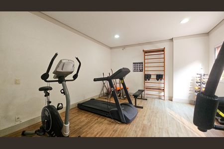 Apartamento para alugar com 49m², 2 quartos e 1 vaga Apartamento para alugar com 49m², 2 quartos e 1 vagaÁrea comum - Academia