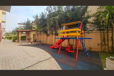 Apartamento para alugar com 49m², 2 quartos e 1 vaga Apartamento para alugar com 49m², 2 quartos e 1 vagaÁrea comum - Playground