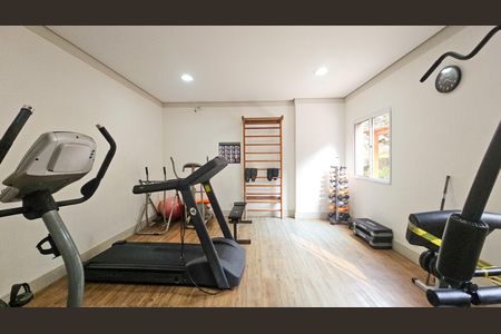 Apartamento para alugar com 49m², 2 quartos e 1 vaga Apartamento para alugar com 49m², 2 quartos e 1 vagaÁrea comum - Academia