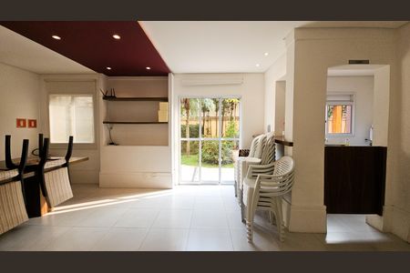 Apartamento para alugar com 49m², 2 quartos e 1 vaga Apartamento para alugar com 49m², 2 quartos e 1 vagaÁrea comum - Salão de festas