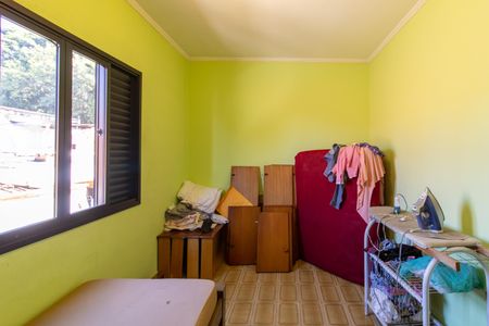 Casa à venda com 150m², 4 quartos e 2 vagas Casa à venda com 150m², 4 quartos e 2 vagasQuarto 4