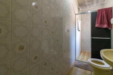 Casa à venda com 150m², 4 quartos e 2 vagas Casa à venda com 150m², 4 quartos e 2 vagasBanheiro