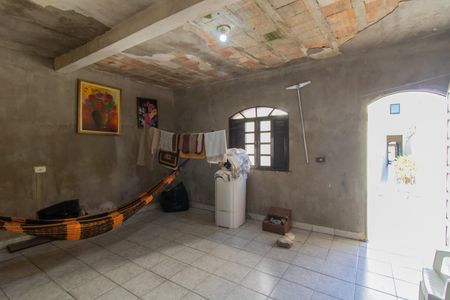 Casa à venda com 150m², 4 quartos e 2 vagas Casa à venda com 150m², 4 quartos e 2 vagasEdicula