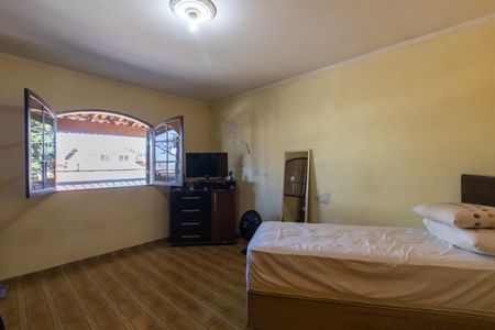Casa à venda com 150m², 4 quartos e 2 vagas Casa à venda com 150m², 4 quartos e 2 vagasQuarto 1