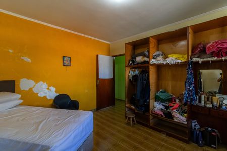 Casa à venda com 150m², 4 quartos e 2 vagas Casa à venda com 150m², 4 quartos e 2 vagasQuarto 1