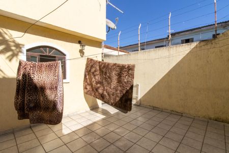 Casa à venda com 150m², 4 quartos e 2 vagas Casa à venda com 150m², 4 quartos e 2 vagasÁrea Externa