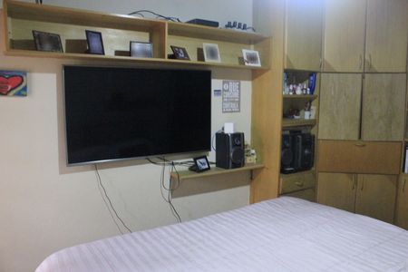 Casa à venda com 315m², 4 quartos e 6 vagasSuíte 4