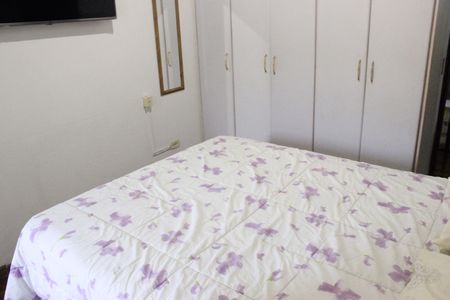 Casa à venda com 315m², 4 quartos e 6 vagasSuíte 3