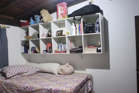 Casa à venda com 315m², 4 quartos e 6 vagasSuíte 2