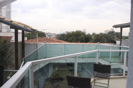 Casa à venda com 315m², 4 quartos e 6 vagasVaranda da Suíte 4