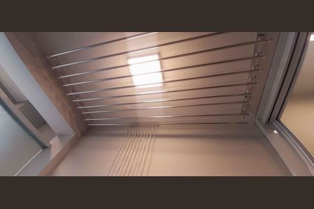 Apartamento à venda com 83m², 2 quartos e 2 vagasÁrea de Serviço