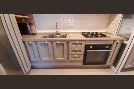 Apartamento à venda com 83m², 2 quartos e 2 vagasCozinha