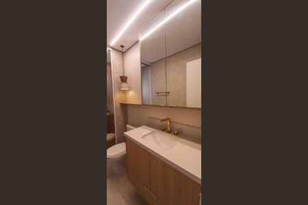 Apartamento à venda com 83m², 2 quartos e 2 vagasBanheiro da Suíte